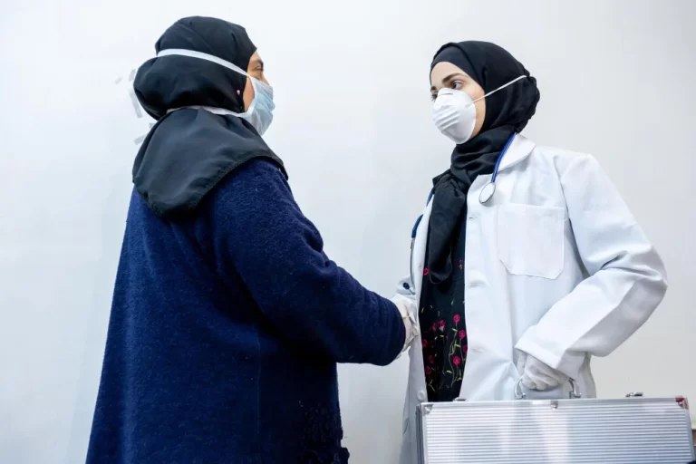 female-doctors-1